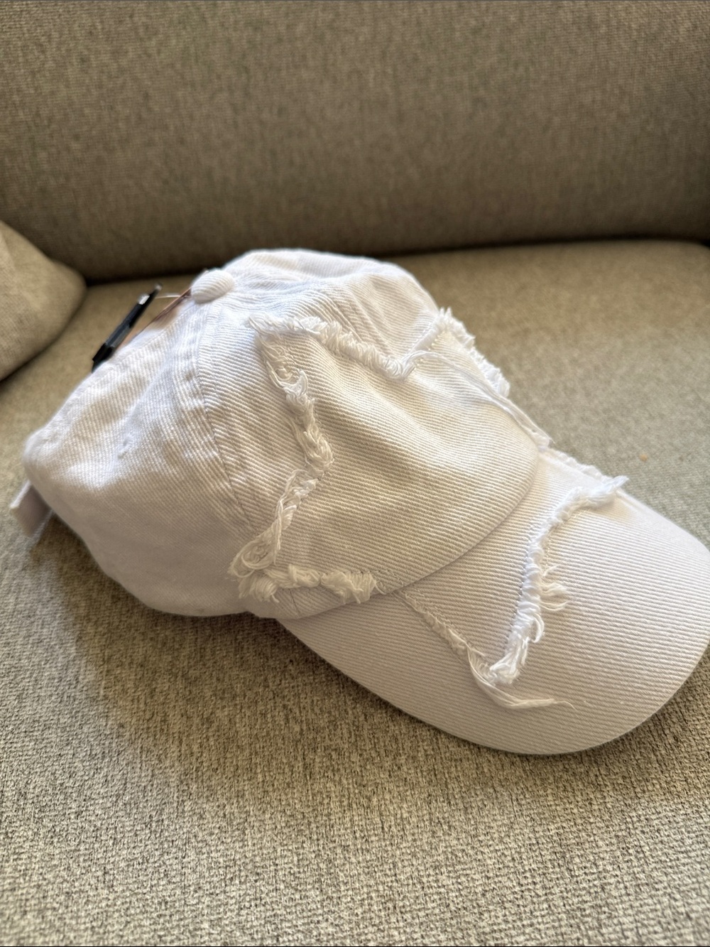 NWT Steve Madden Distressed Star Baseball Hat